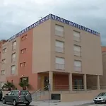 Apart Mar Blava Ξενοδοχείο με διαμερίσματα Cubelles